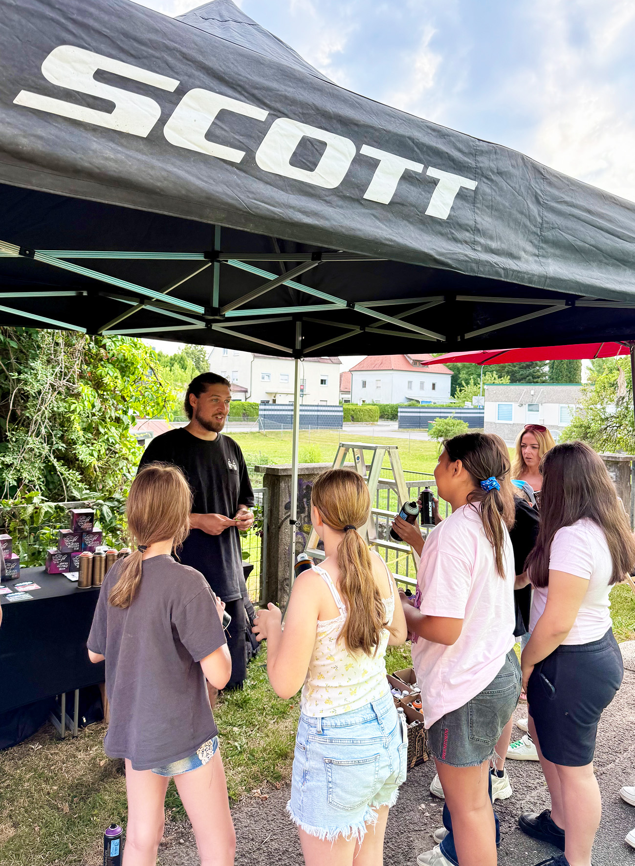 Sprayen lernen mit Street Art Künstler "Grime"
