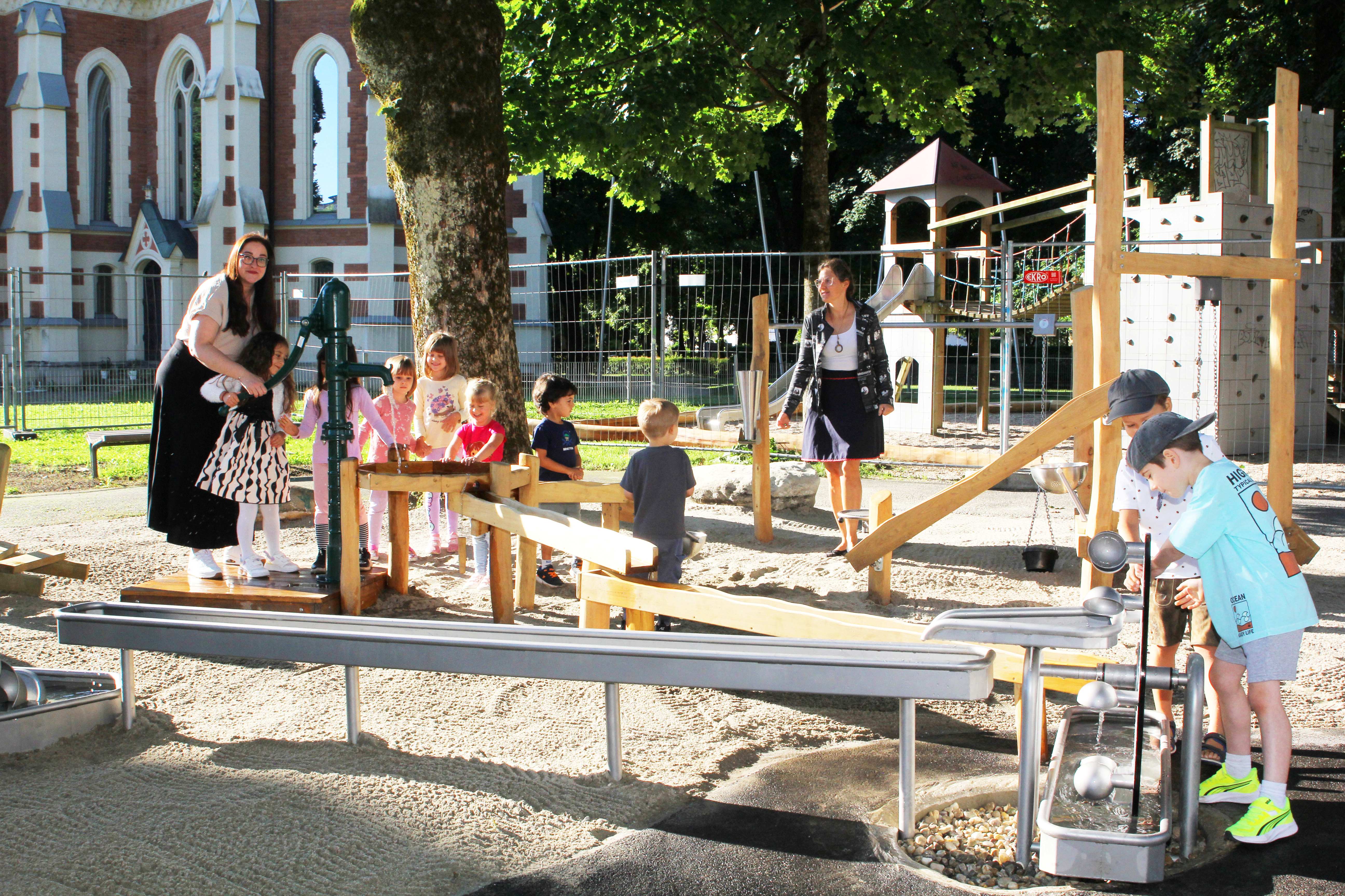 Sommerferien: Weitere Spielplätze werden geöffnet