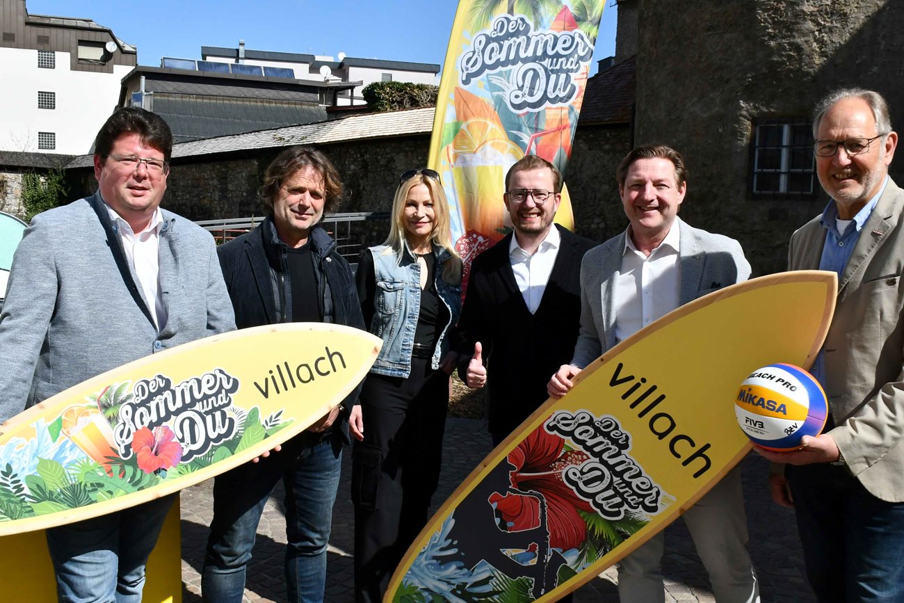 Stadtrat Christian Pober, Hubert Marko (Aufsichtsratsvorsitzender Stadtmarketing), Sandra Staber (Stadtmarketing), Pierre Bechler (Stadtmarketing), Bürgermeister Günther Albel  und Wirtschaftskammer-Obmann Bernhard Plasounig.  