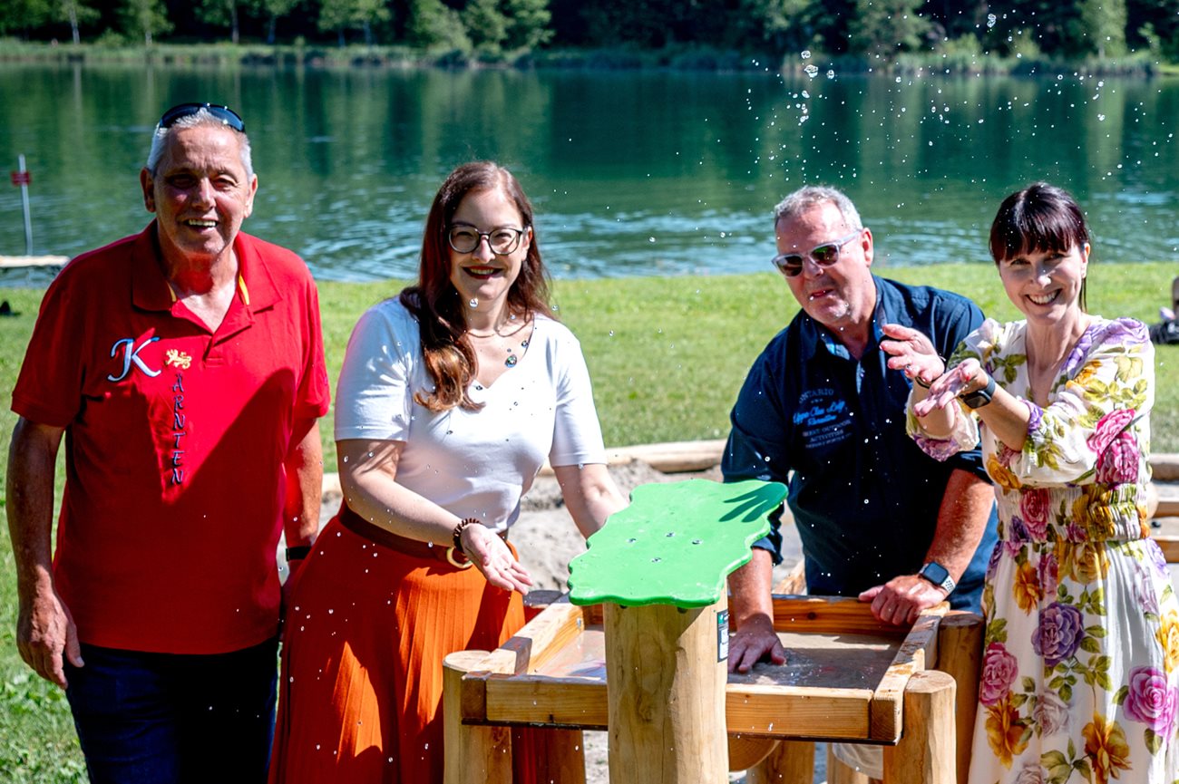 Vizebürgermeisterin Sarah Katholnig mit Gemeinderat Josef Habernig sowie Dietmar Juvan und Iris Mehicic (beide Stadt Villach