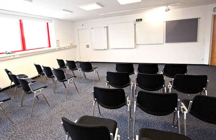 Raum 2 - Kiki Kogelnik