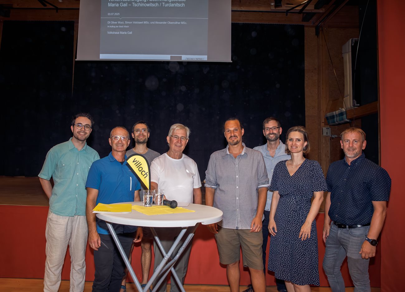 Alexander Oberroither, Gerhard Duschnig, Simon Volckaert, Stadtrat Harald Sobe, Stadtrat Sascha Jabali Adeh, Oliver Wurz, Laura Moser und Wolfgang Müller