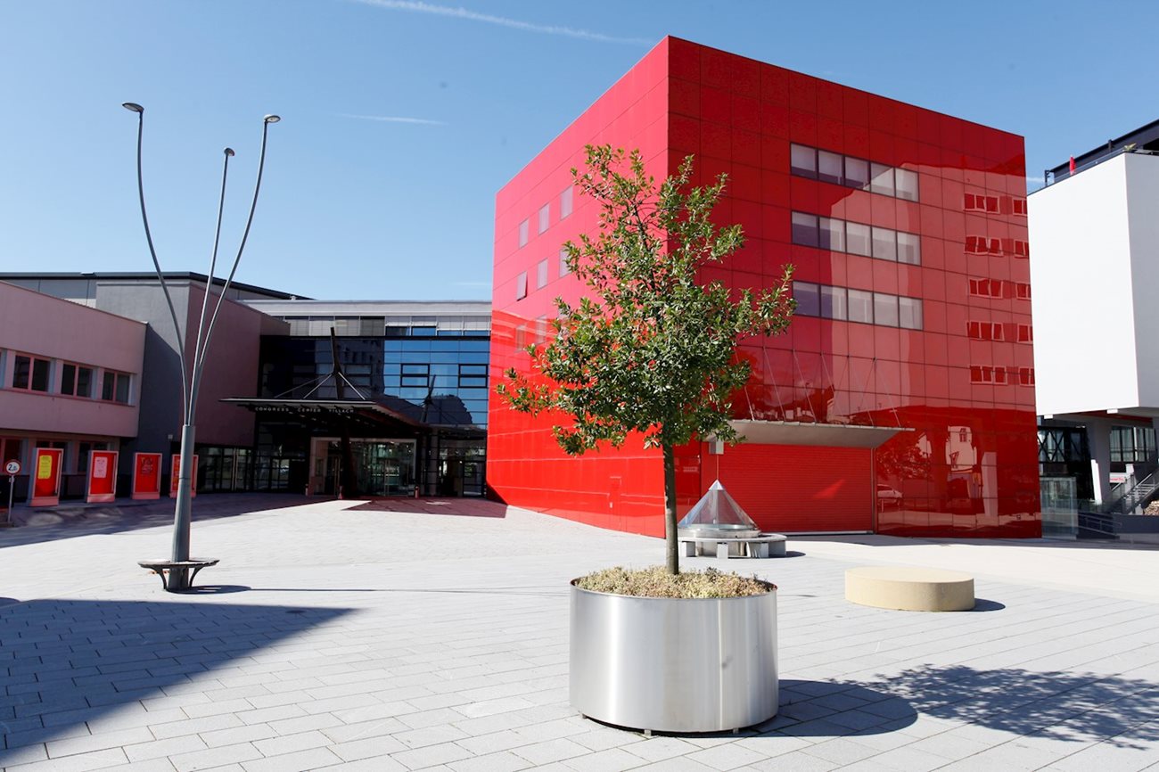 Blick auf das Congress Center Villach